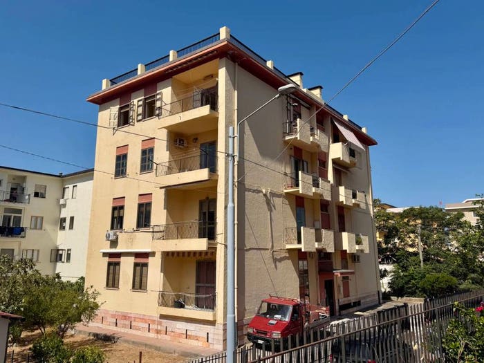Appartamento quadrilocale in vendita in Via Torre del Soffio, Centro, Paola