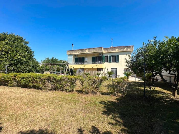 Casa trilocale in vendita in Via G Pastore, Centro, Acerra