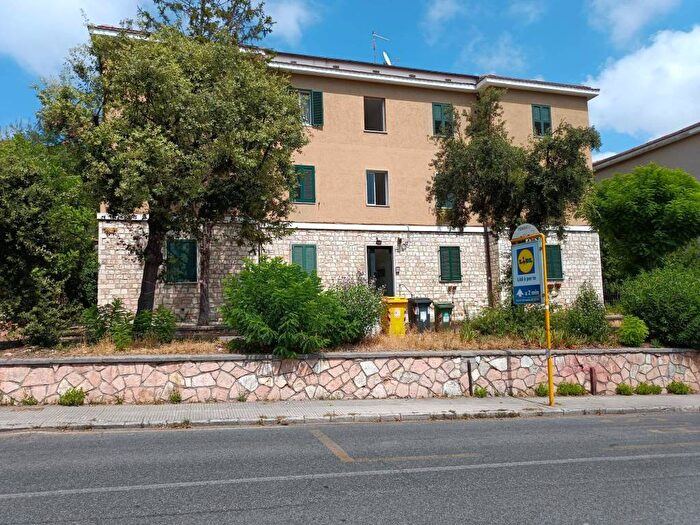 Appartamento quadrilocale in vendita in Posatora, Ancona