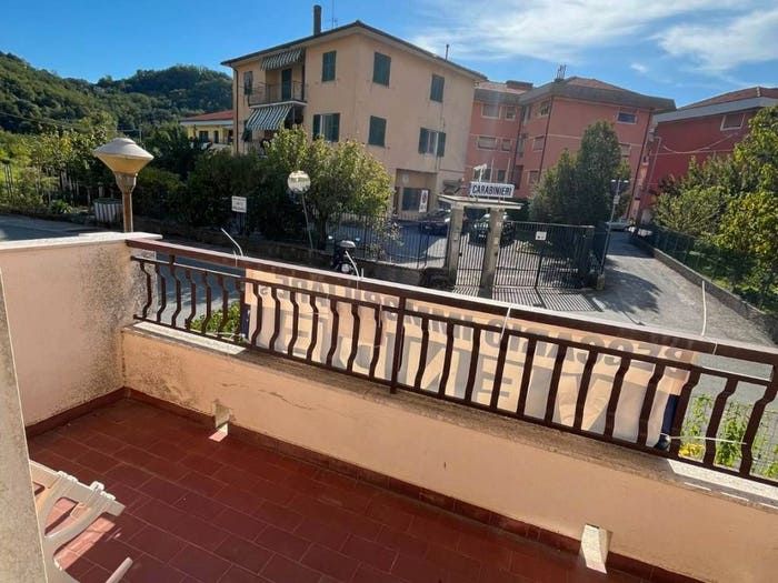 Appartamento trilocale in vendita in Via Piani, Centro, Carasco