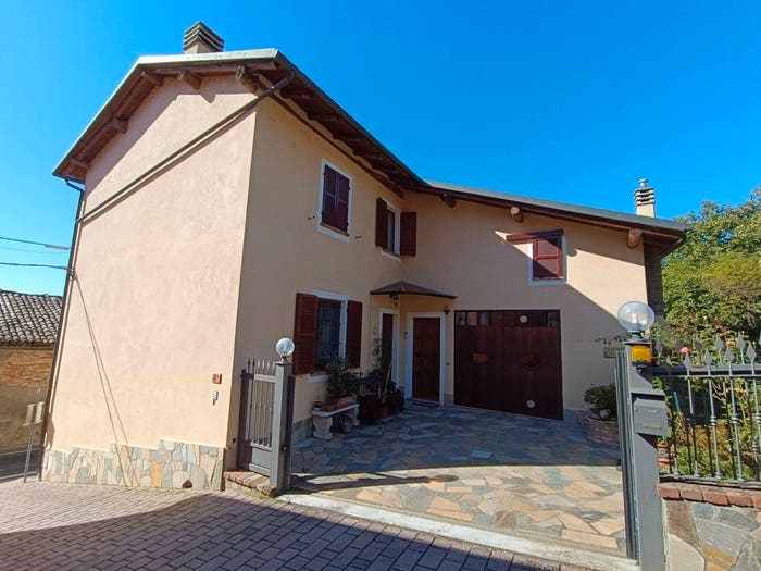 Casa con 6 locali in vendita in Via Colombaro, Pozzengo, Mombello Monferrato