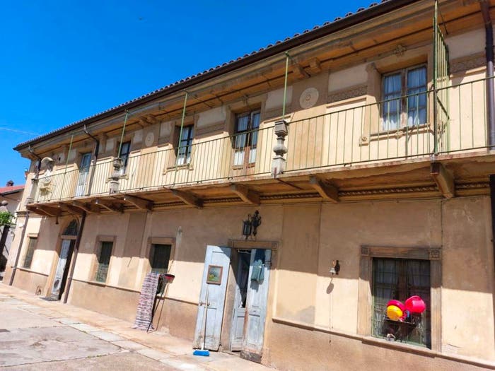 Casa con 6 locali in vendita in VIA RIVALTA, Piossasco