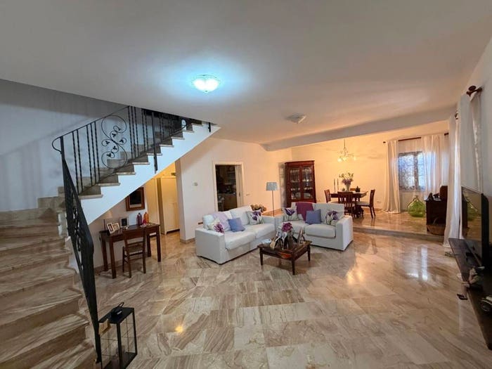 Casa con 5 locali in vendita in Via Valmontone, Loricina Seccia Tre Cancelli, Nettuno