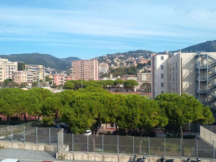 Appartamento con 5 locali in affitto in Via dei Mille, Sturla, Genova