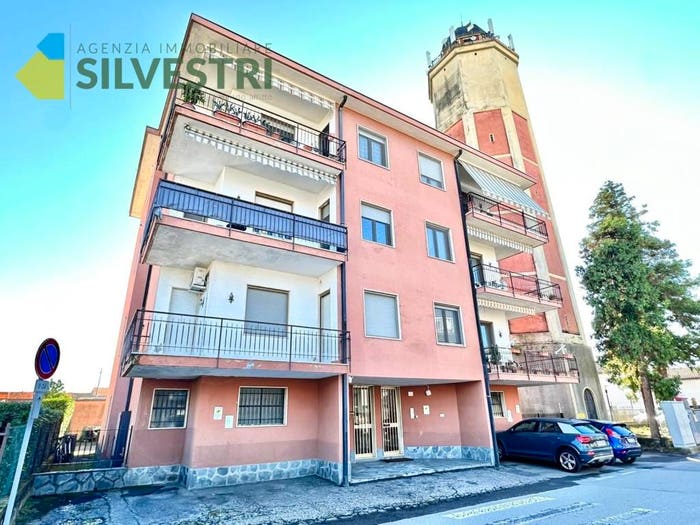 Appartamento trilocale in vendita in Cameri