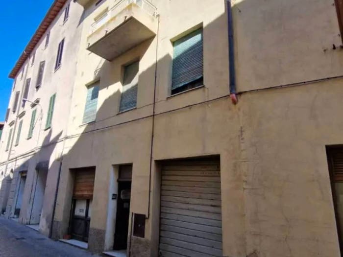 Appartamento trilocale in vendita in Via Roma, Centro, Cinigiano