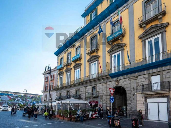 Appartamento con 5 locali in vendita in Monte di Dio, Napoli