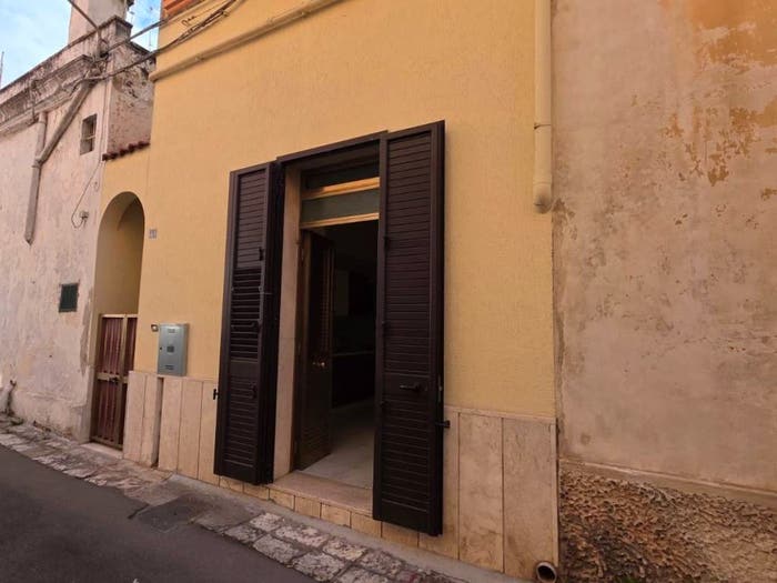 Appartamento quadrilocale in vendita in Via Francesco Crispi, Centro, Nardò