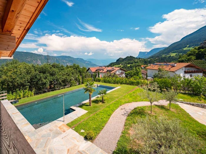Casa con 6 locali in vendita in Via Mayenburg, Foiana, Lana