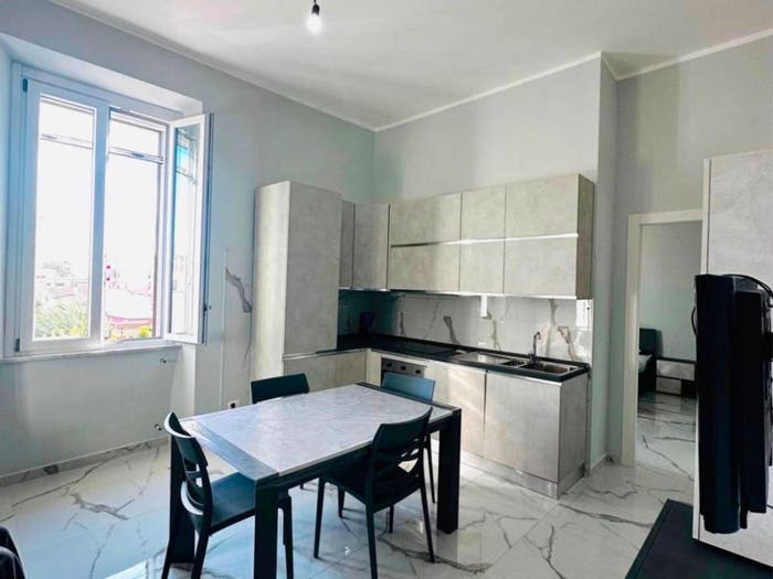 Appartamento trilocale in vendita in Via Antonio Bottasso, Centro, Terracina