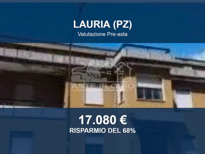 Appartamento con 6 locali in vendita in Via Scotellaro null, Centro, Lauria