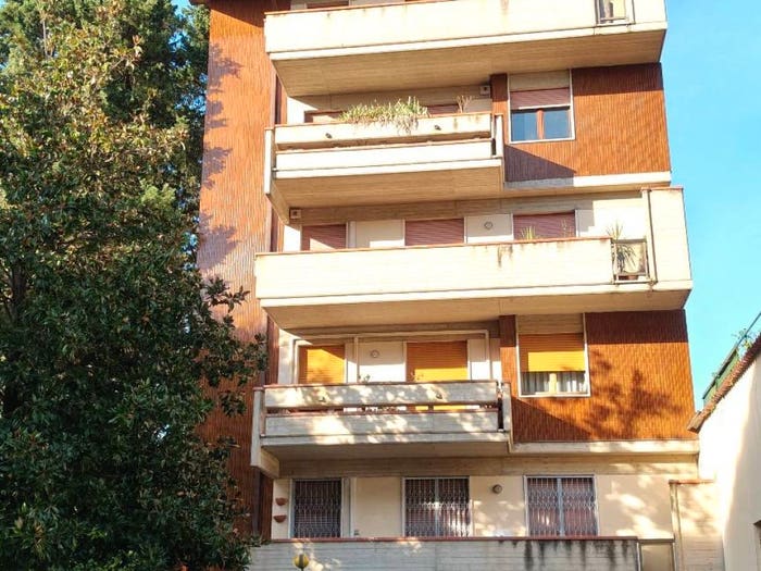 Appartamento trilocale in vendita in Via Salvi Cristiani, Coverciano, Firenze