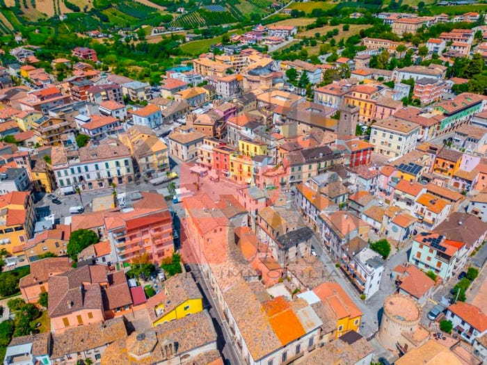 Appartamento con 6 locali in vendita in Centro, Mosciano Sant'Angelo