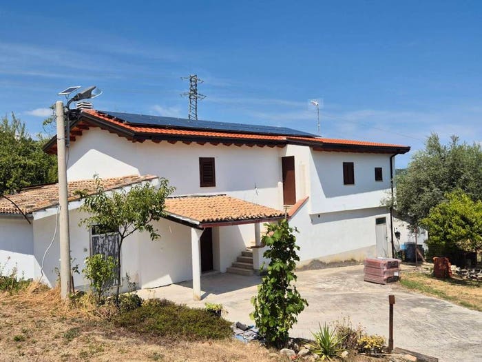 Casa trilocale in vendita in Contrada Carpineto, Penne