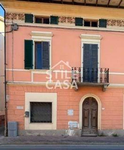 Casa con 6 locali in vendita in Via della Repubblica, Orentano, Castelfranco di Sotto
