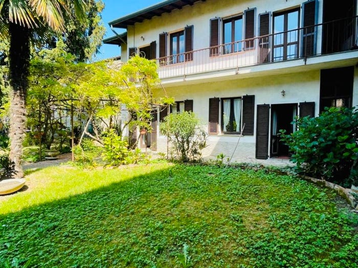 Casa con 5 locali in vendita in Via Camillo Terni, Treviglio