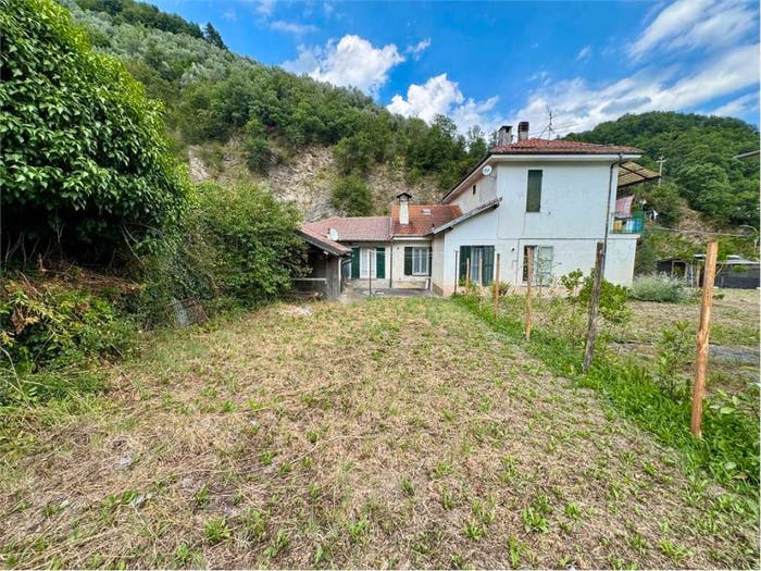 Appartamento con 5 locali in vendita in Strada Provinciale, Ponti, Pornassio