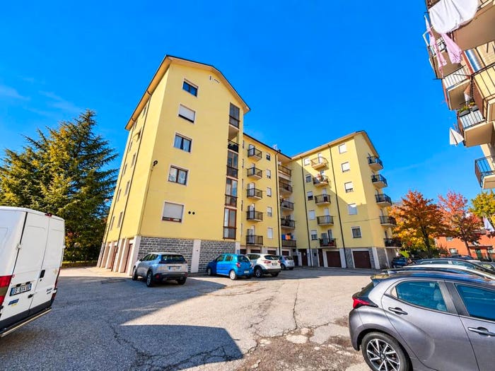 Appartamento trilocale in vendita in Via Fiume, Centro, Sondrio