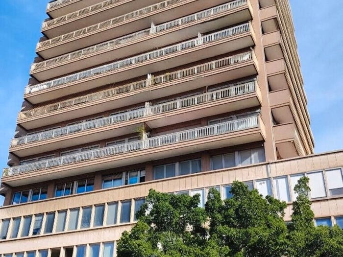 Appartamento con 5 locali in vendita in Via Don Abbo, Oneglia, Imperia