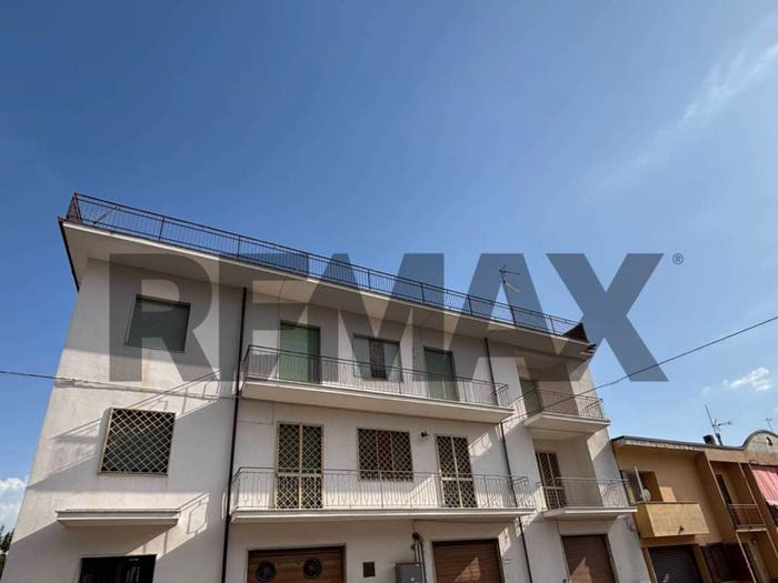 Appartamento con 6 locali in vendita in SS Castello del Lago Campania, Castello Del Lago, Venticano