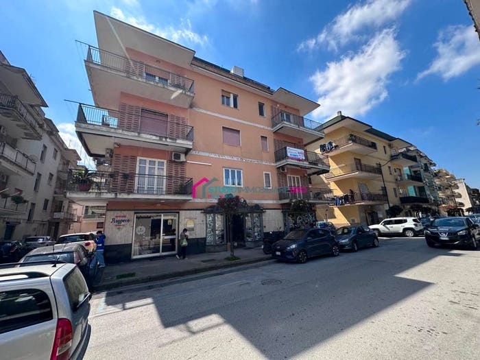 Appartamento quadrilocale in vendita in Via Giacomo Imbroda, Centro, Nola