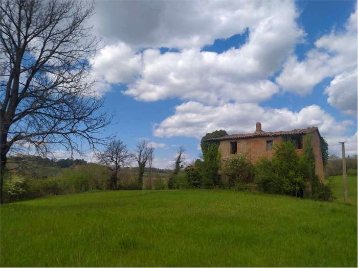 Casa con 6 locali in vendita in Loc Rosaro, Acquasparta