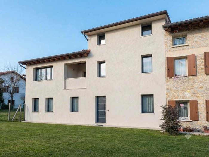 Casa con 5 locali in vendita in Via Col de San, Centro, Castelcucco