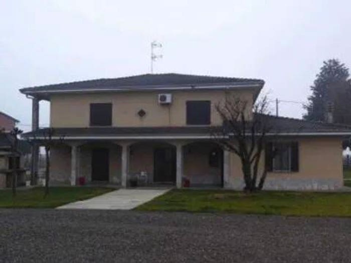 Appartamento trilocale in vendita in Via Orsi, Mandrogne, Alessandria