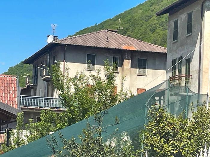Appartamento bilocale in vendita in Via Umberto I, Centro, Primaluna