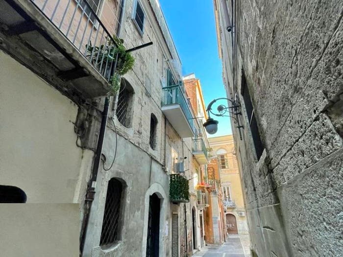 Appartamento trilocale in vendita in Via Mastrolillo, Centro Storico, Foggia