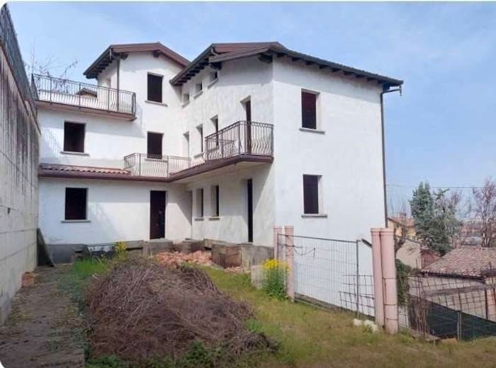 Casa con 6 locali in vendita in Via del Santuario, Fiorano, Fiorano Modenese