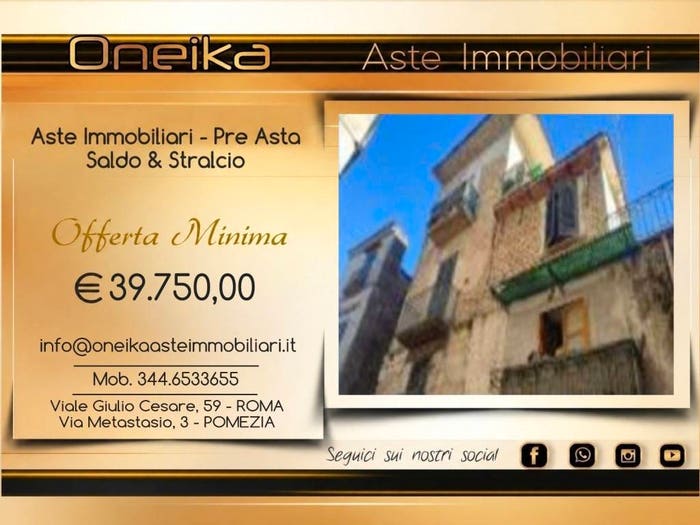 Appartamento con 5 locali in vendita in Via Plebiscito, Afragola