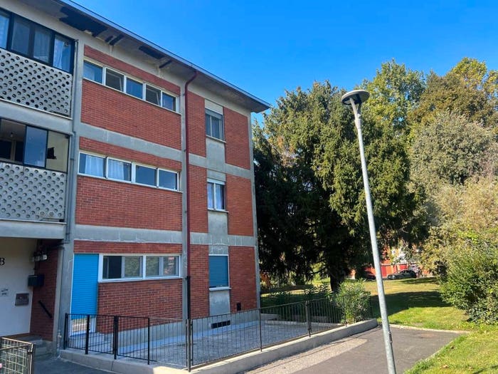 Appartamento quadrilocale in vendita in Viale Papa Giovanni XXIII, Ivrea
