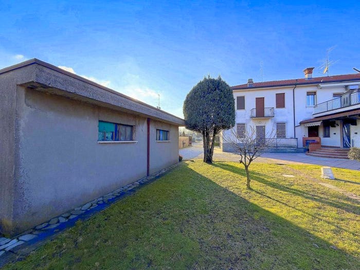 Casa trilocale in vendita in Centro, Inveruno