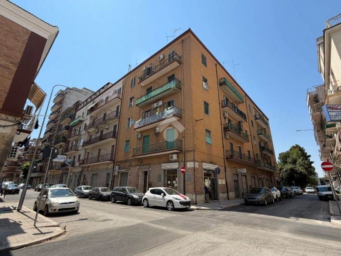 Appartamento trilocale in vendita in Via A Cesare Carelli, Immacolata, Foggia