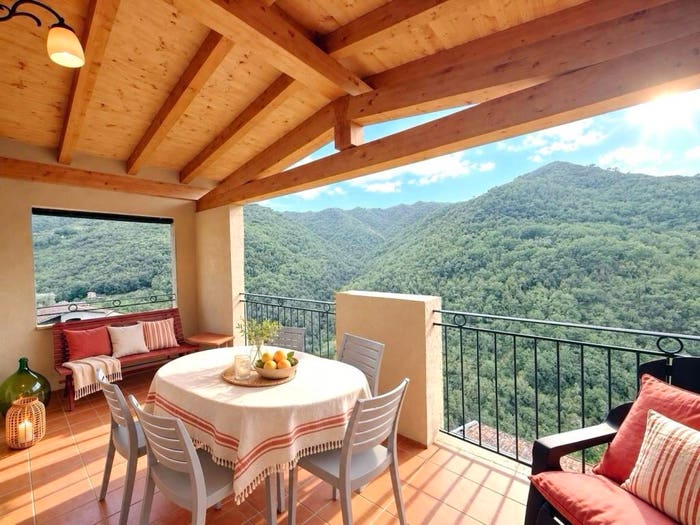 Appartamento trilocale in vendita in Via Angeli, Centro, Apricale