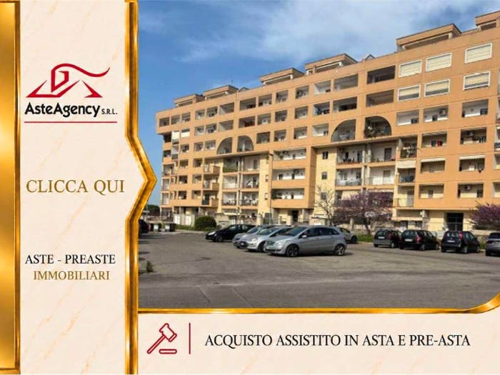 Appartamento trilocale in vendita in Piazzetta Cesare Battisti, Mazzini, Lecce