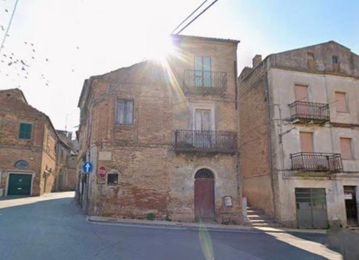 Casa con 6 locali in vendita in Strada dei Giardini, Casalbordino Miracoli, Casalbordino