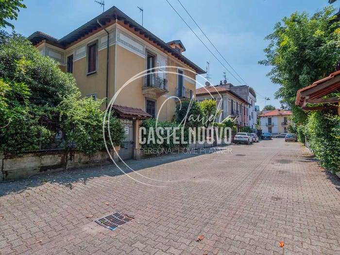 Casa quadrilocale in vendita in Via Giulio Caccini, Maggiolina, Milano