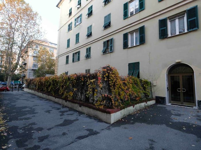 Appartamento trilocale in vendita in Corso Torino, Foce, Genova