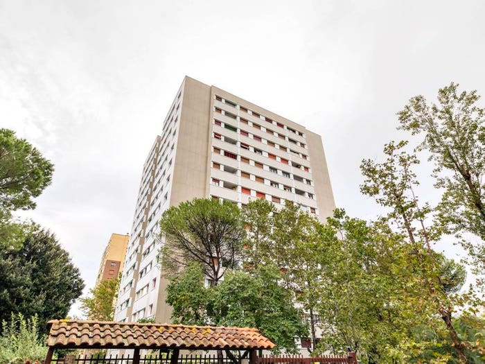 Appartamento trilocale in vendita in Via Ferdinando Maria Poggioli, Vigne Nuove Casale Nei, Roma