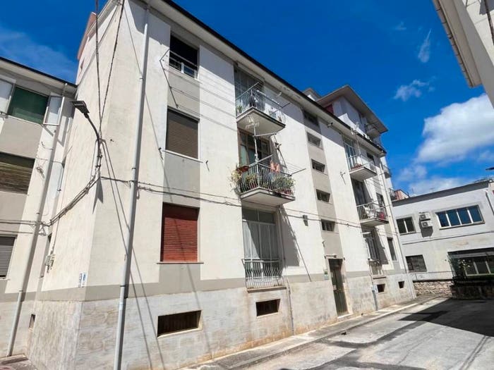 Appartamento trilocale in vendita in Via Giovanni XXIII, Centro, Isernia