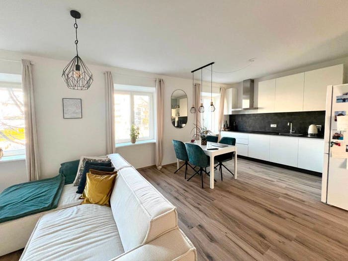Appartamento con 6 locali in vendita in Passeggiata Gross Gerau, Centro, Brunico