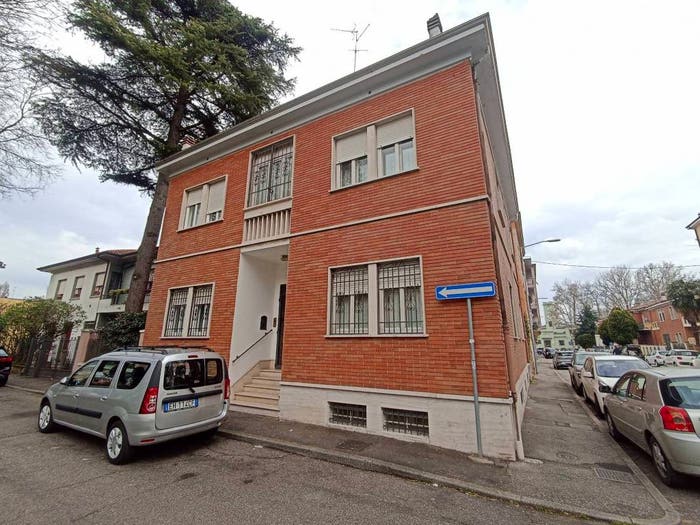 Casa con 6 locali in vendita in Viale dei Mille, San Paolo, Ferrara