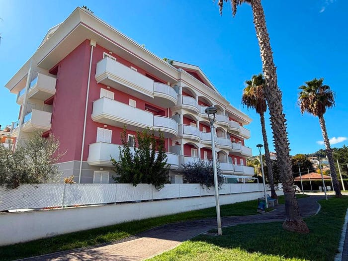 Casa trilocale in vendita in Via Aldo Moro, Tortoreto Lido, Tortoreto