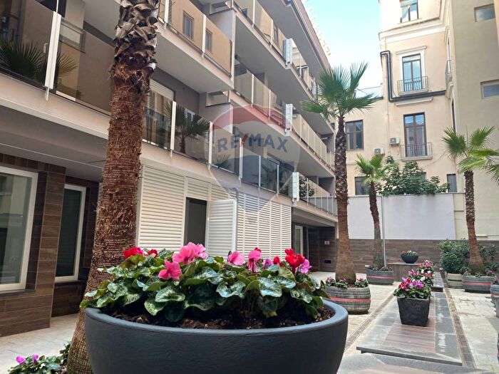 Appartamento trilocale in vendita in corso Trieste, Corso Trieste, Caserta