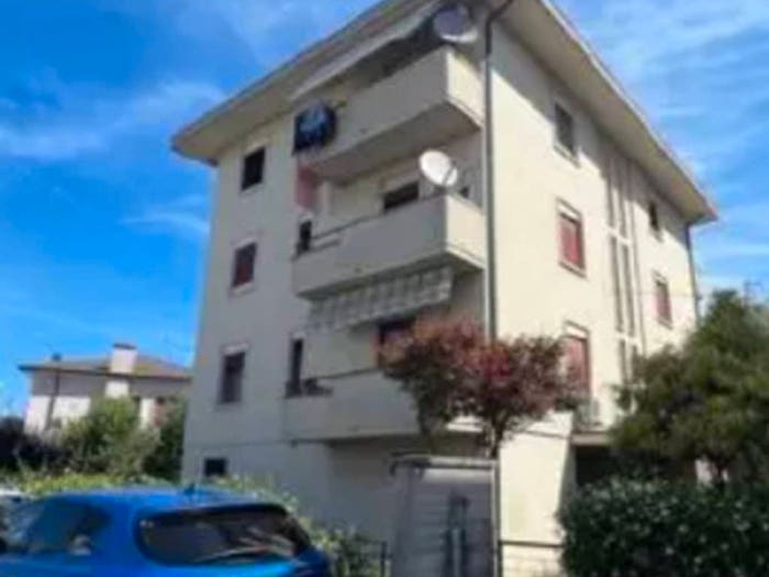 Appartamento trilocale in vendita in Via Olmo, Centro, Creazzo