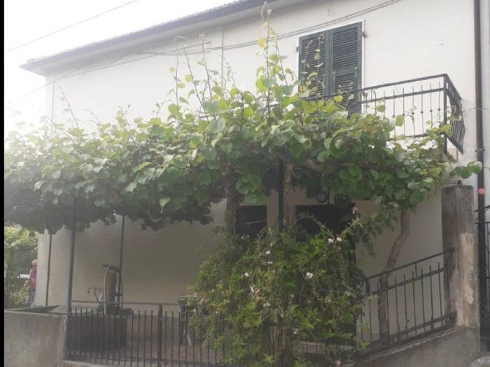 Casa con 6 locali in vendita in Località Casette, Fivizzano