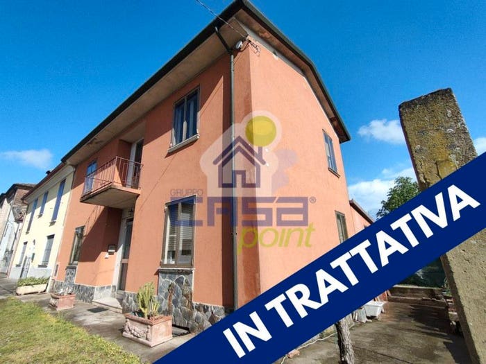 Casa con 6 locali in vendita in via Isabella Arrivabene, Centro, Canneto sull'Oglio