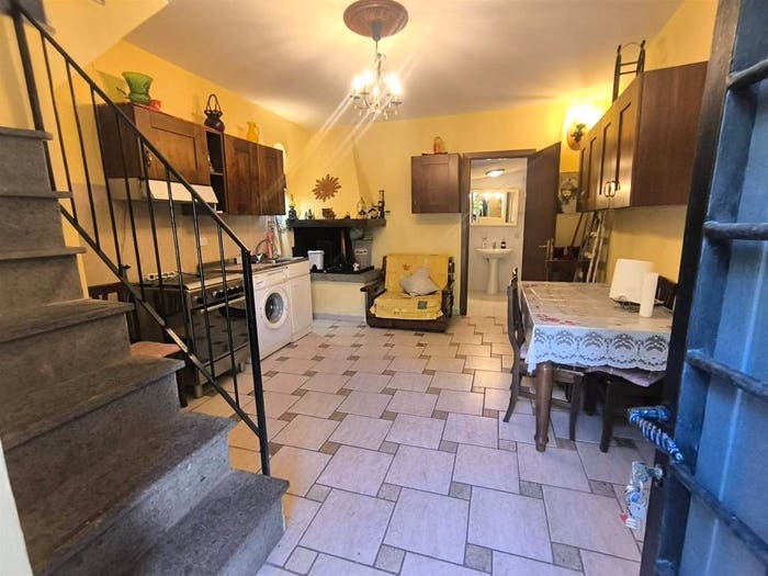 Casa trilocale in vendita in Montefiascone